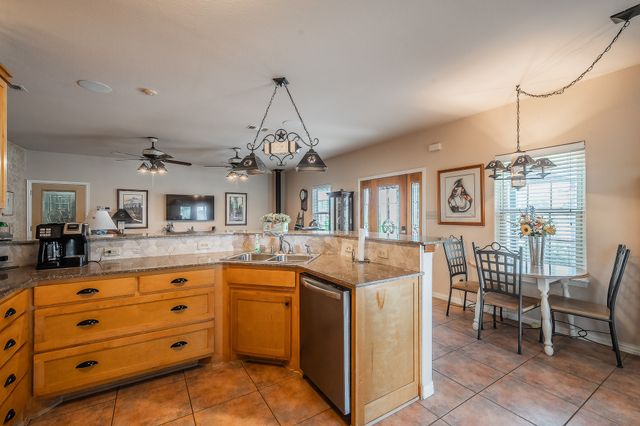 501 Country Lane, Haslet, TX 76052