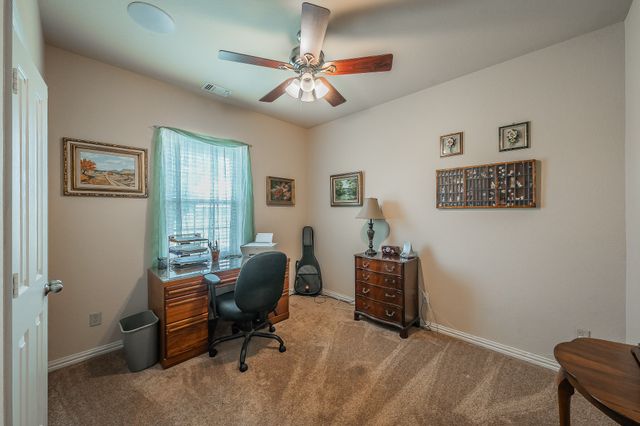501 Country Lane, Haslet, TX 76052