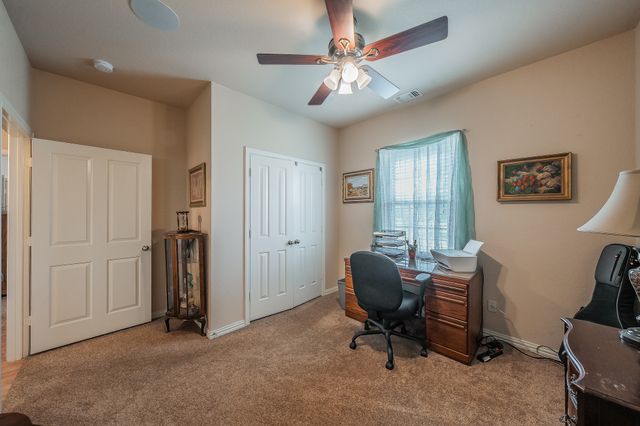 501 Country Lane, Haslet, TX 76052
