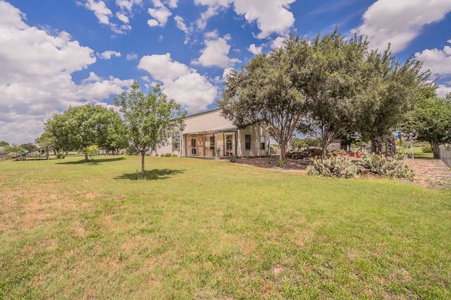 501 Country Lane, Haslet, TX 76052
