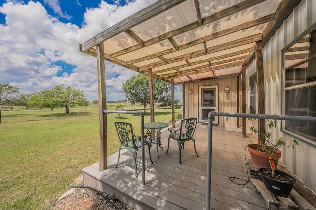 501 Country Lane, Haslet, TX 76052