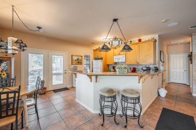 501 Country Lane, Haslet, TX 76052