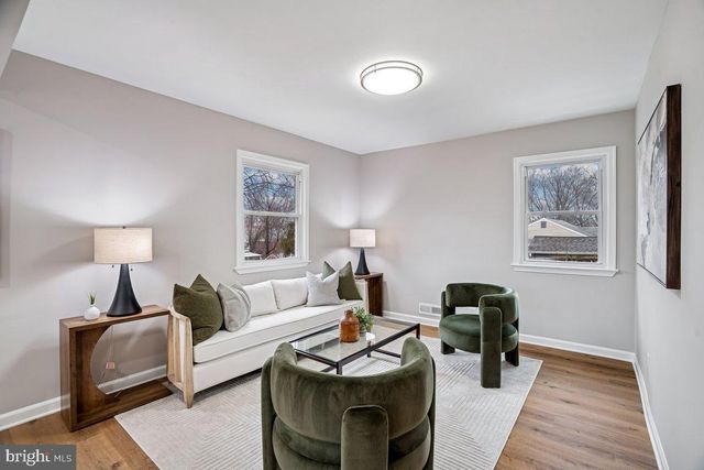 3921 LANTERN DR, Silver Spring, MD 20902