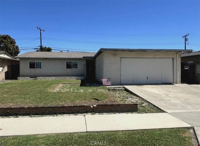 16842 Ross, Huntington Beach, CA 92647