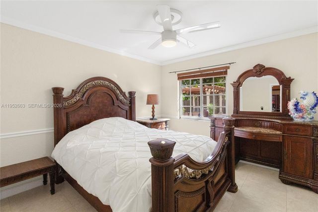 9290 NW 14th Ct, Coral Springs, FL 33071