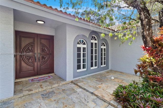 9290 NW 14th Ct, Coral Springs, FL 33071