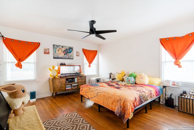 136 John Page, San Antonio, TX 78228