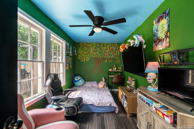 136 John Page, San Antonio, TX 78228