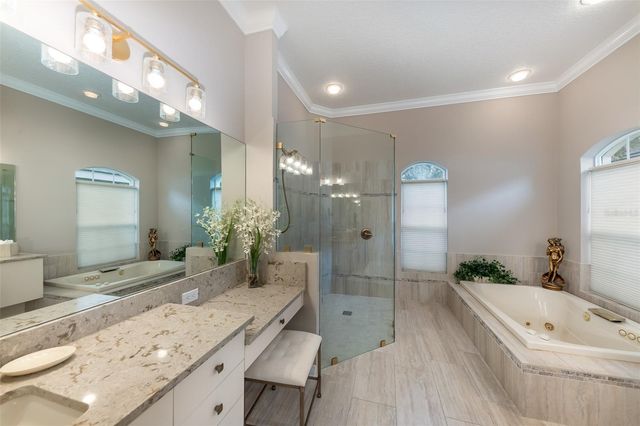 5273 SHORELINE CIRCLE, Sanford, FL 32771