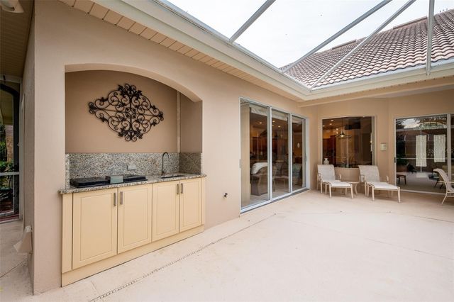 5273 SHORELINE CIRCLE, Sanford, FL 32771