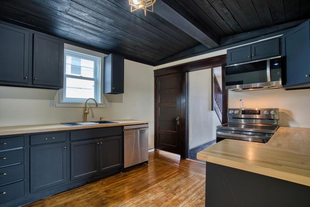 498 Clarendon Street, Newark, OH 43055