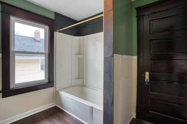 498 Clarendon Street, Newark, OH 43055