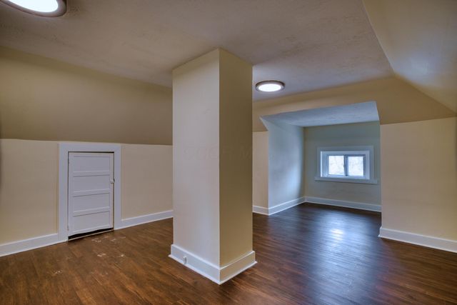 498 Clarendon Street, Newark, OH 43055