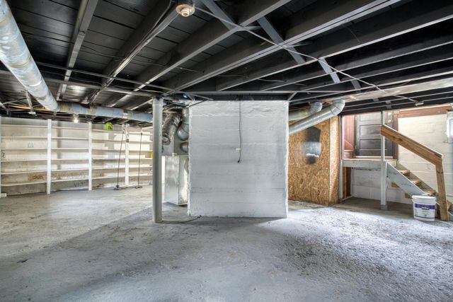 498 Clarendon Street, Newark, OH 43055