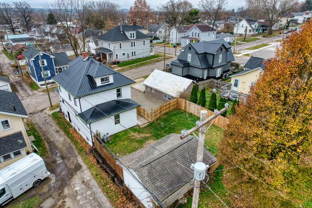 498 Clarendon Street, Newark, OH 43055