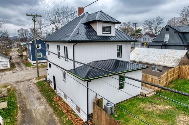 498 Clarendon Street, Newark, OH 43055