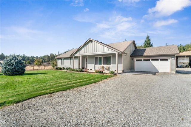 5786 Riverbanks Road, Grants Pass, OR 97527