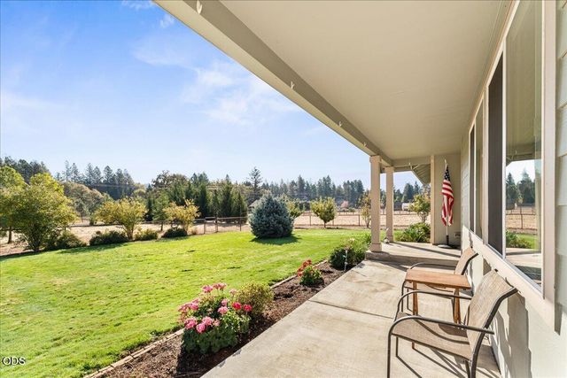 5786 Riverbanks Road, Grants Pass, OR 97527