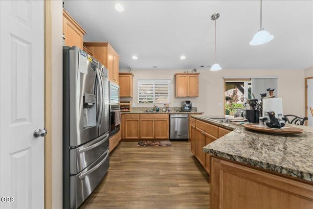 5786 Riverbanks Road, Grants Pass, OR 97527