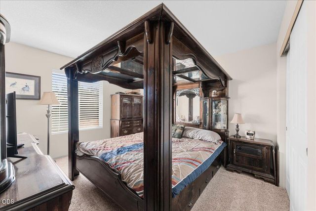 5786 Riverbanks Road, Grants Pass, OR 97527