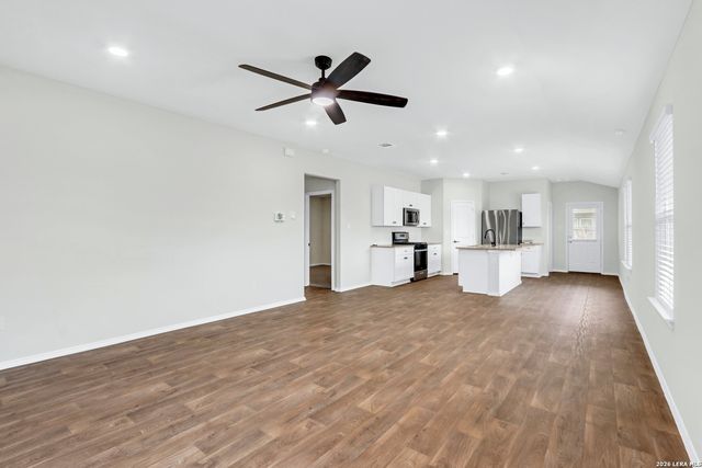 3264 Onion Creek, San Antonio, TX 78245