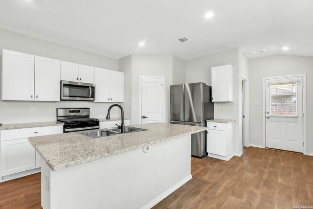 3264 Onion Creek, San Antonio, TX 78245