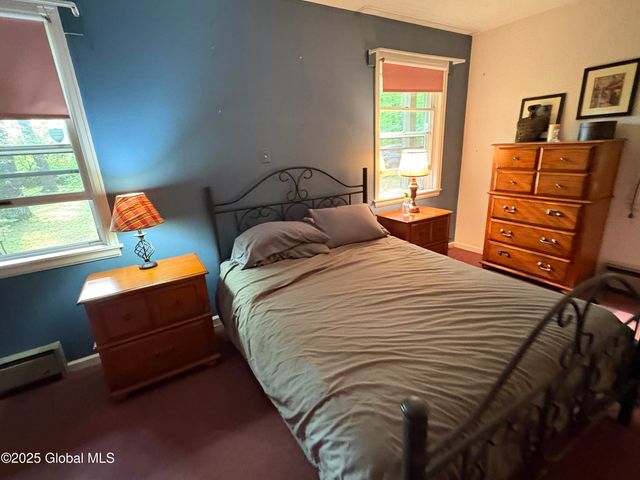 36 Hoffman Road, Milton, NY 12866