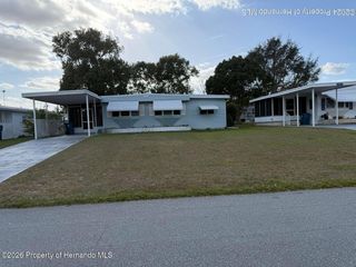 7411 Fairlane Avenue, Brooksville, FL 34613