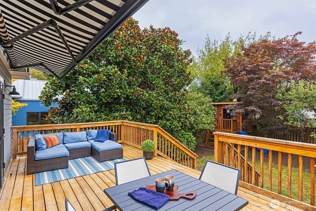 1815 N 55th Street, Seattle, WA 98103