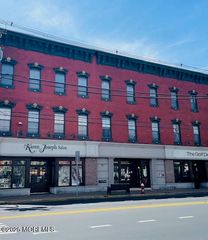 8 E Front Street, 305, Red Bank, NJ 07701