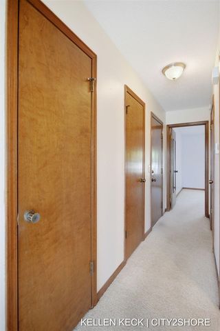2934 Porter Court, Grandville, MI 49418