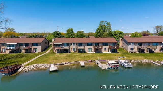 2934 Porter Court, Grandville, MI 49418