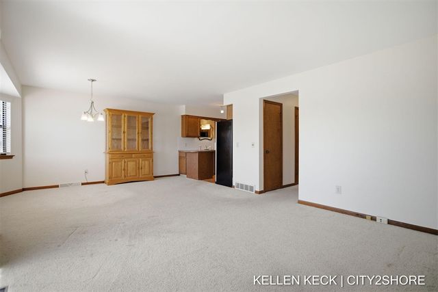 2934 Porter Court, Grandville, MI 49418
