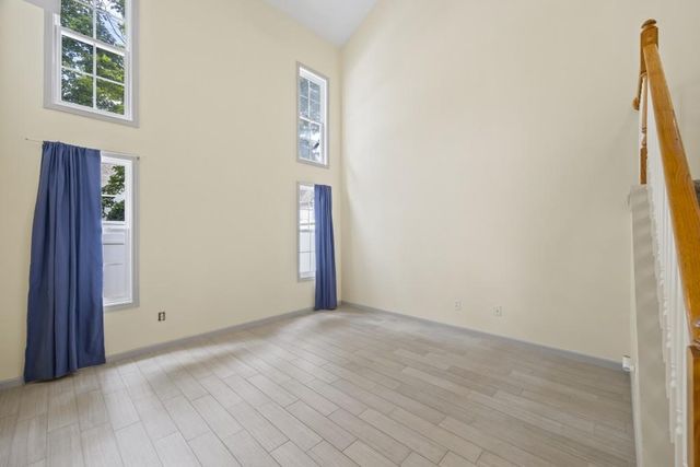 2331 Suwanee Pointe Drive, Lawrenceville, GA 30043