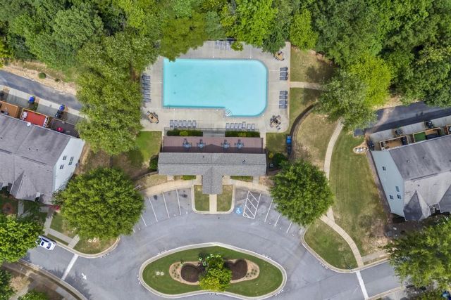 2331 Suwanee Pointe Drive, Lawrenceville, GA 30043