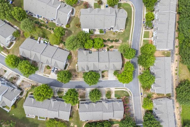 2331 Suwanee Pointe Drive, Lawrenceville, GA 30043