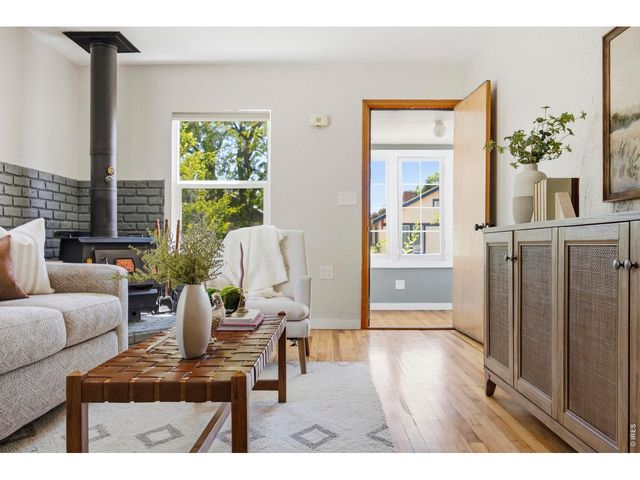 557 E 9th St, Loveland, CO 80537