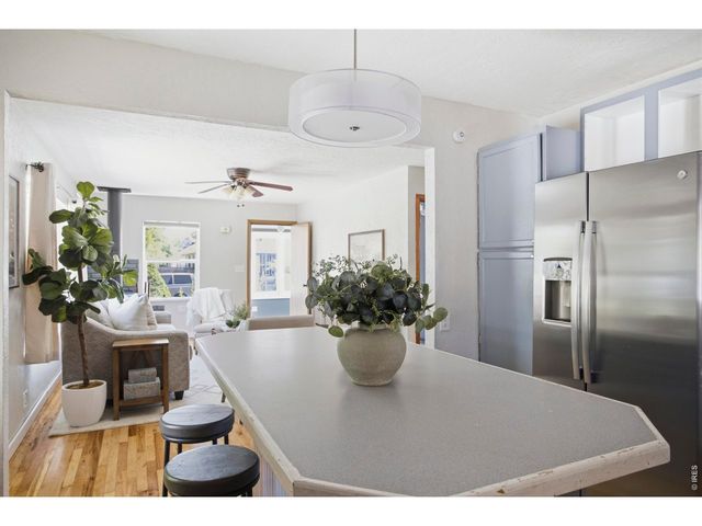 557 E 9th St, Loveland, CO 80537