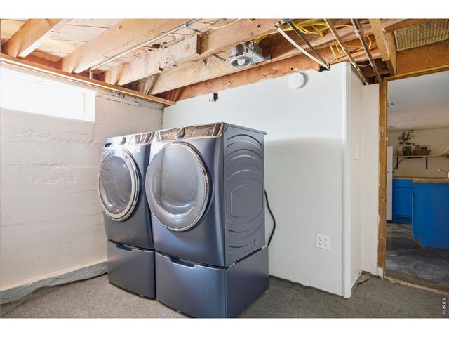 557 E 9th St, Loveland, CO 80537