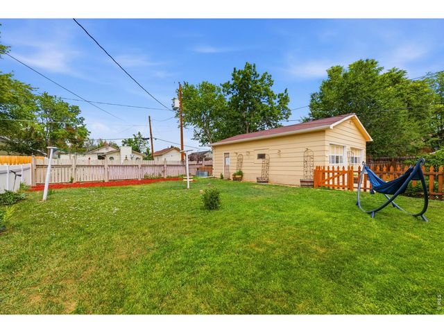 557 E 9th St, Loveland, CO 80537