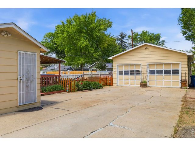 557 E 9th St, Loveland, CO 80537