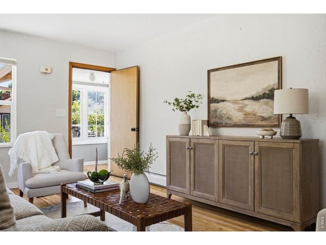 557 E 9th St, Loveland, CO 80537