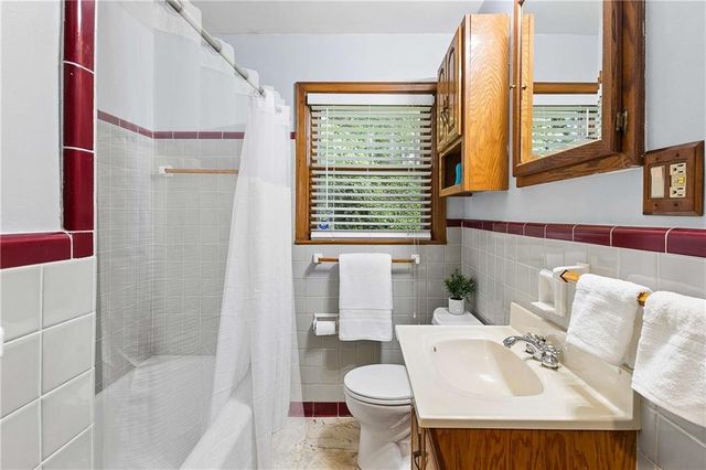 755 Iris Terrace, Decatur, GA 30033