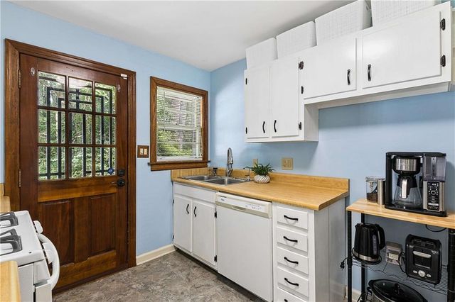 755 Iris Terrace, Decatur, GA 30033