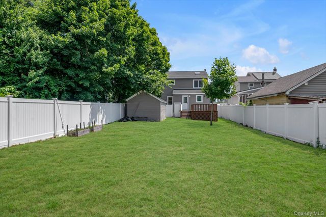498 Farmers Avenue, Bellmore, NY 11710