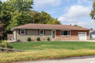 1612 W 5TH Street, Coal Valley, IL 61240