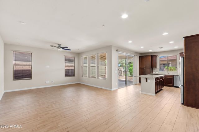 13224 W STEED RIDGE Road, Peoria, AZ 85383