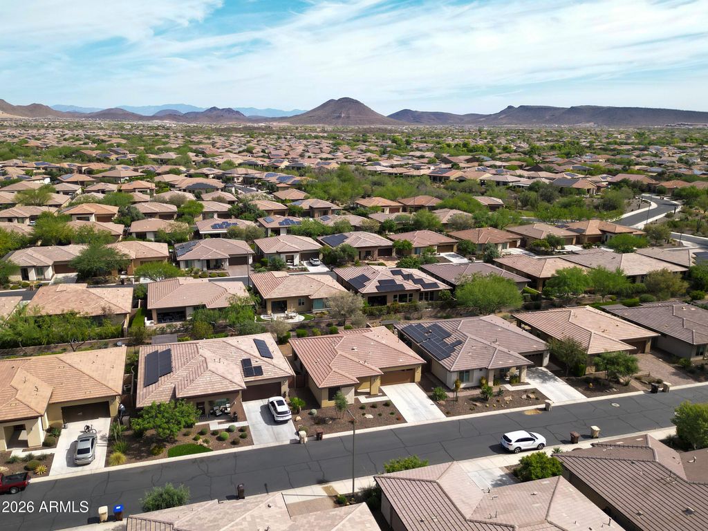 Image 38 of property listing at 13224 W STEED RIDGE Road, Peoria, AZ 85383