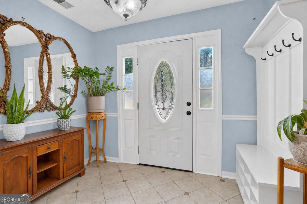 757 S Hileah Court, Lithonia, GA 30058 — photo 4