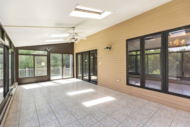 8 Longview Drive, Bow, NH 03304